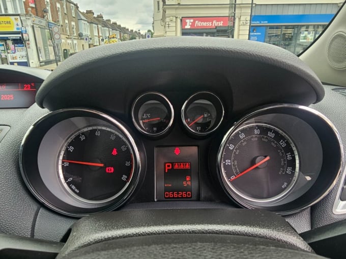 2025 Vauxhall Mokka