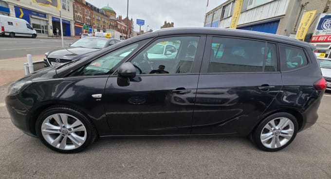 2025 Vauxhall Zafira Tourer