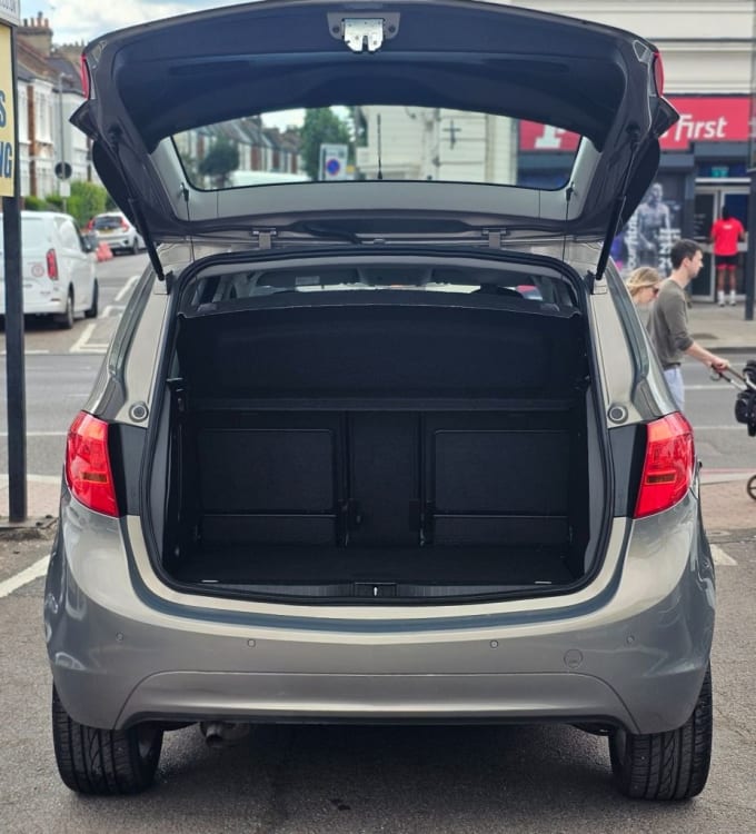 2025 Vauxhall Meriva