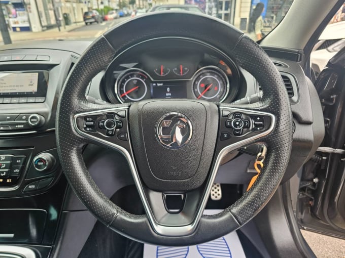 2025 Vauxhall Insignia