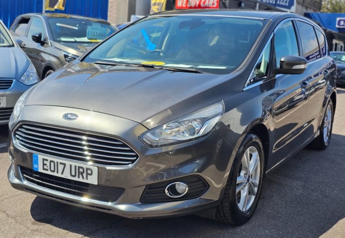2025 Ford S-max