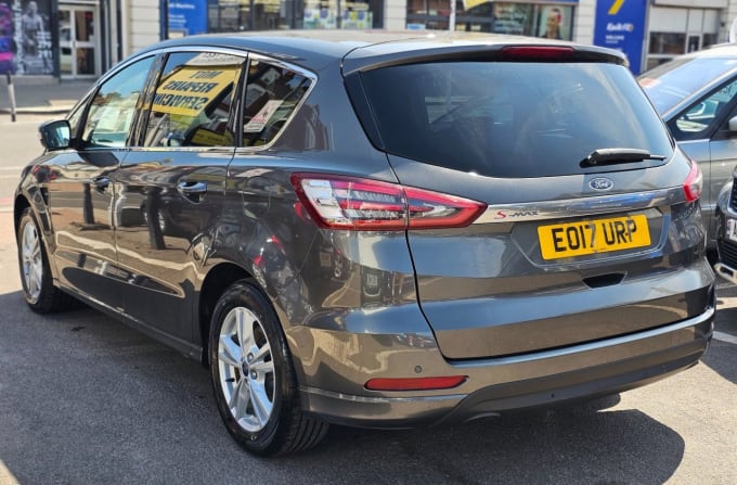 2025 Ford S-max