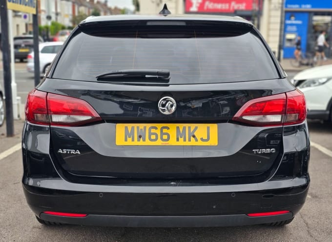 2025 Vauxhall Astra