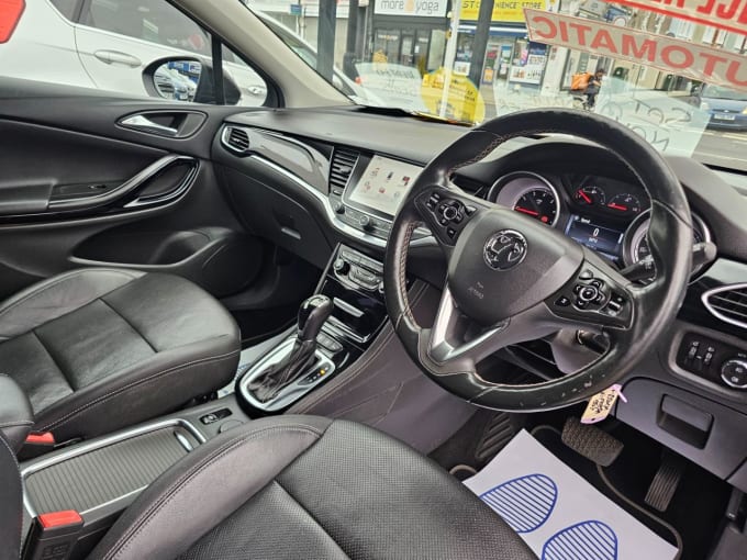 2025 Vauxhall Astra