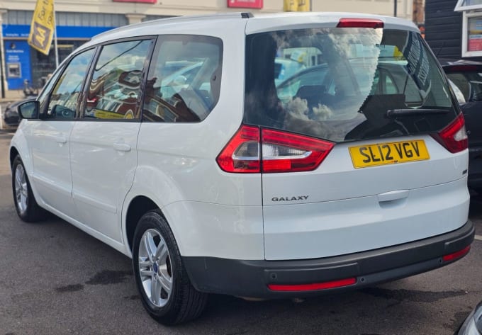 2025 Ford Galaxy