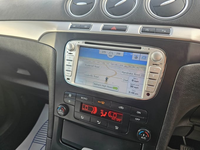2025 Ford Galaxy