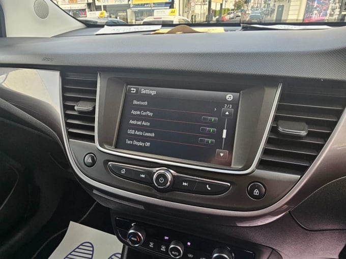 2025 Vauxhall Crossland X