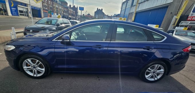 2025 Ford Mondeo