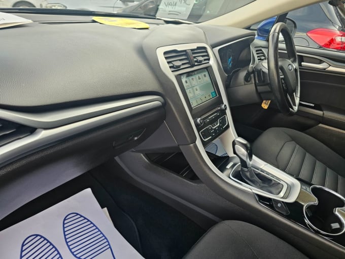 2025 Ford Mondeo