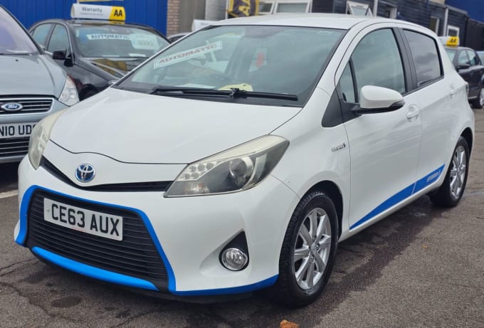 2025 Toyota Yaris