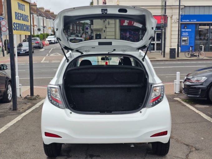 2025 Toyota Yaris