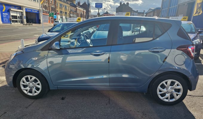 2025 Hyundai I10