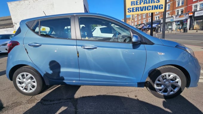 2025 Hyundai I10