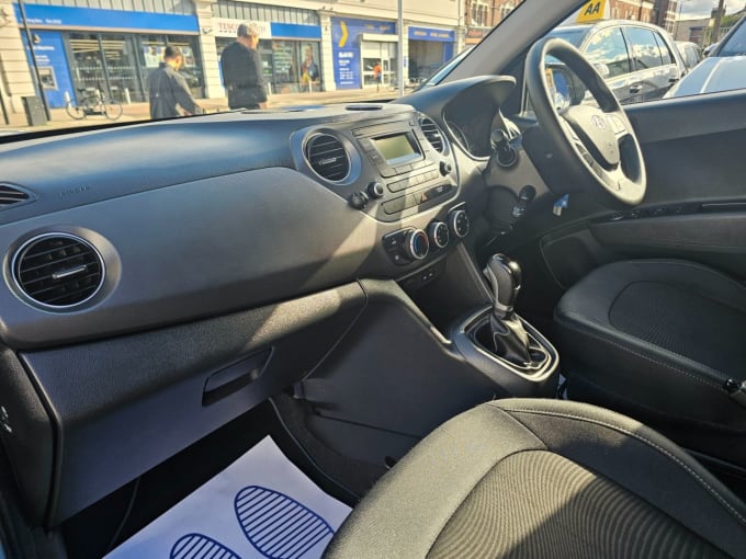 2025 Hyundai I10