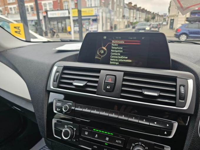 2025 BMW 1 Series