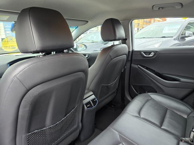 2025 Hyundai Ioniq