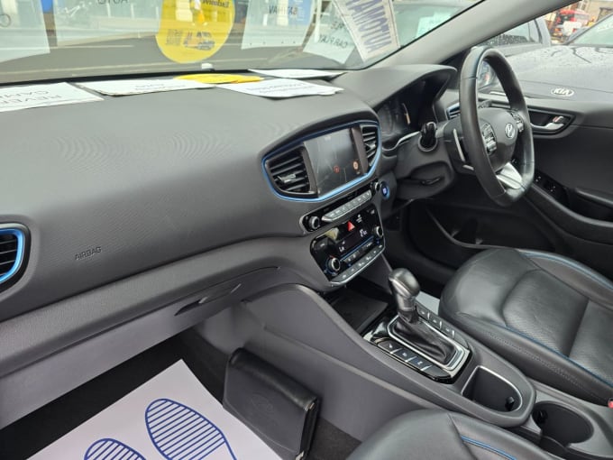 2025 Hyundai Ioniq
