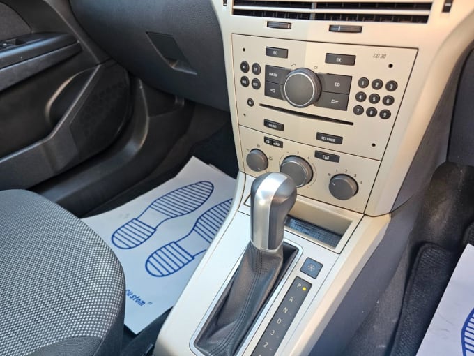 2025 Vauxhall Astra
