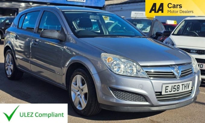2025 Vauxhall Astra