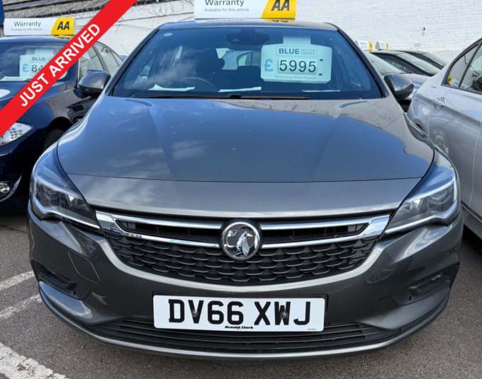 2025 Vauxhall Astra