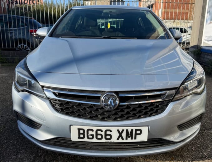2025 Vauxhall Astra