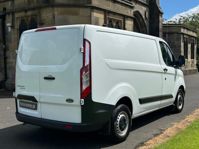 2024 Ford Transit Custom