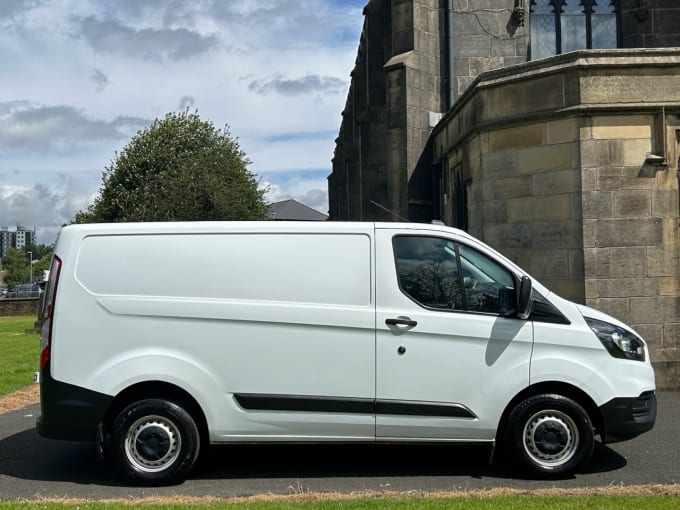 2024 Ford Transit Custom