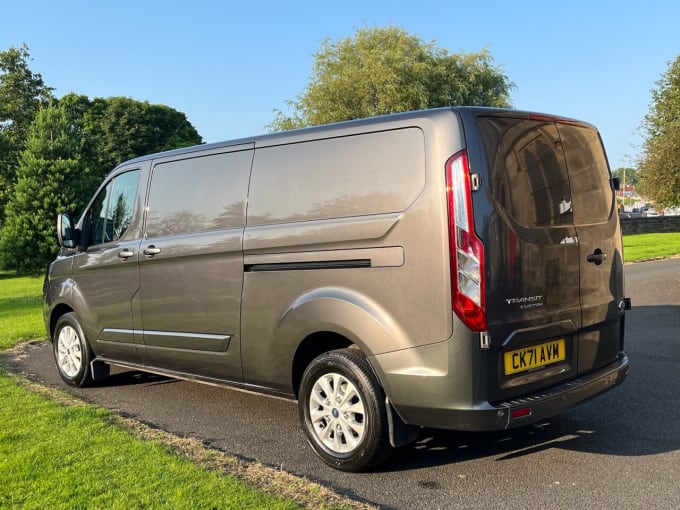 2024 Ford Transit Custom