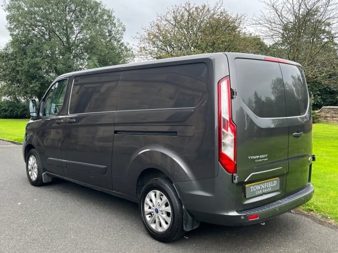 2024 Ford Transit Custom