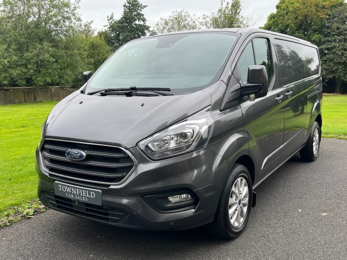 2024 Ford Transit Custom