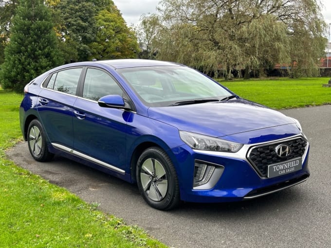 2024 Hyundai Ioniq