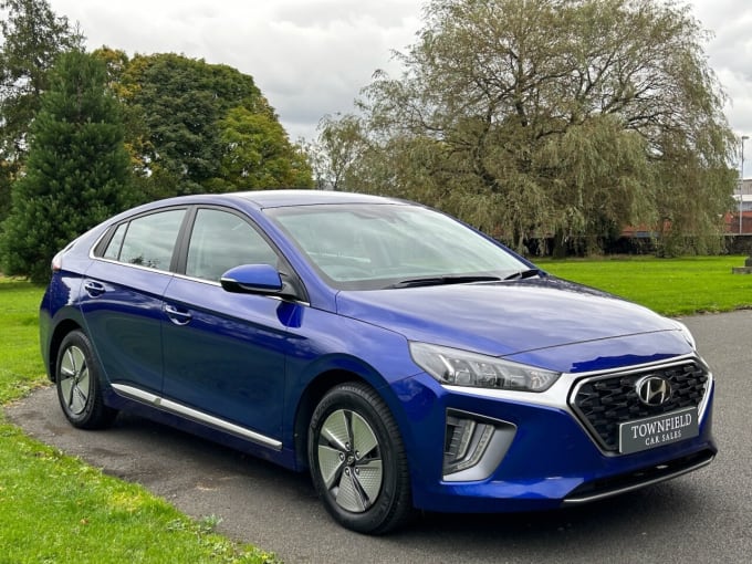 2024 Hyundai Ioniq