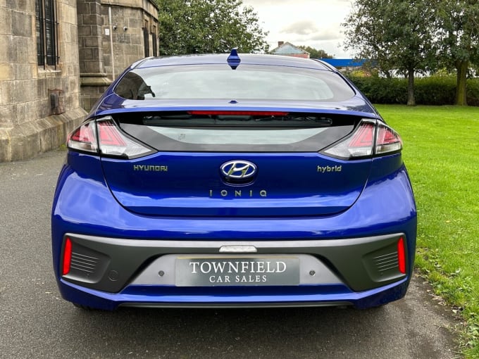 2024 Hyundai Ioniq