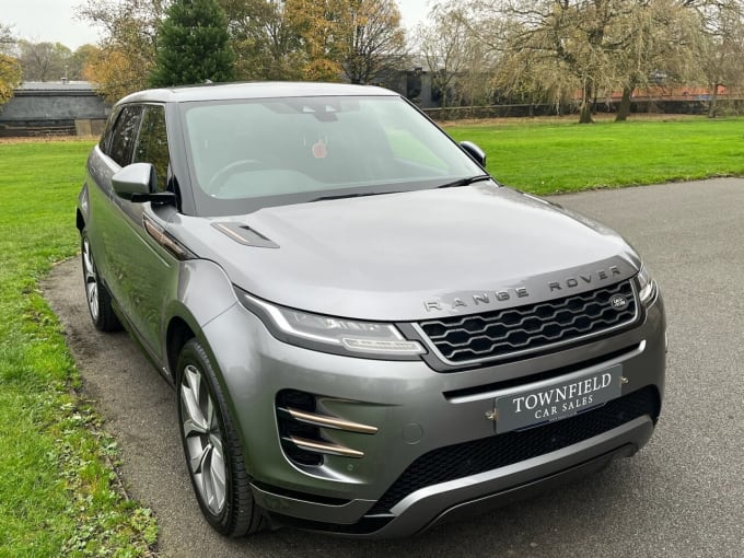 2025 Land Rover Range Rover Evoque