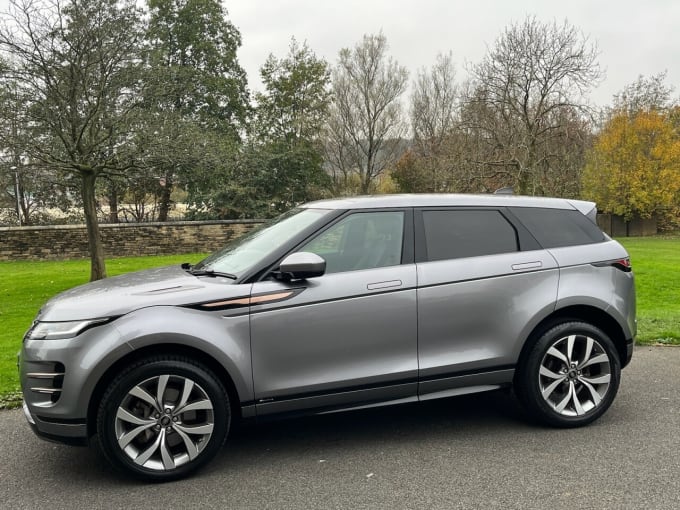 2025 Land Rover Range Rover Evoque