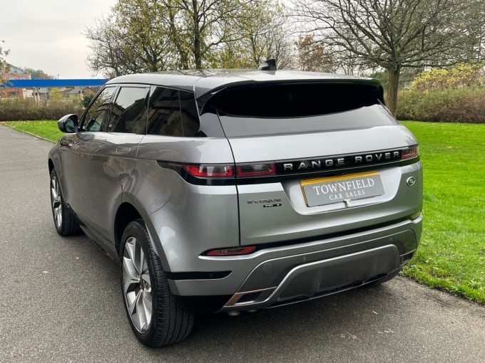 2025 Land Rover Range Rover Evoque