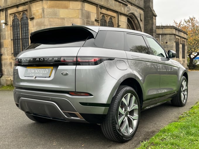 2025 Land Rover Range Rover Evoque