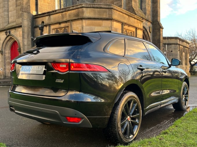 2025 Jaguar F-pace