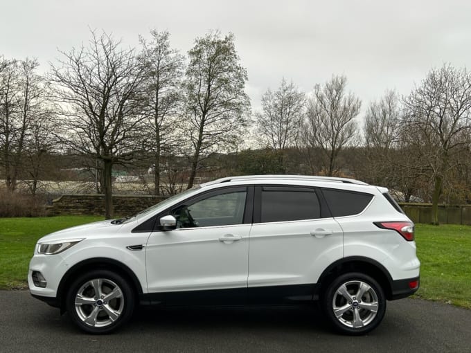 2025 Ford Kuga