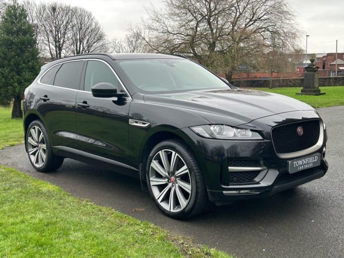 2025 Jaguar F-pace