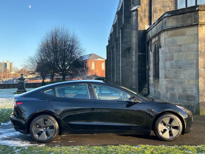 2025 Tesla Model 3