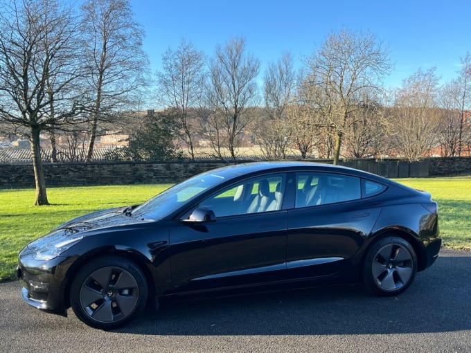 2025 Tesla Model 3