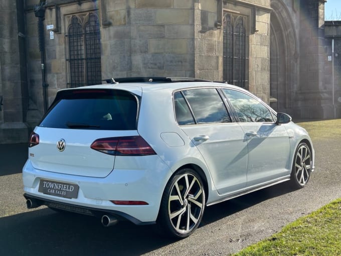 2025 Volkswagen Golf