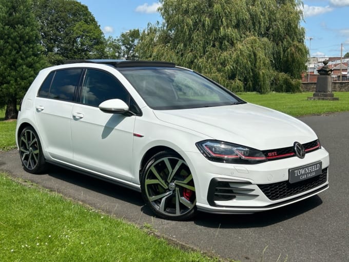 2025 Volkswagen Golf