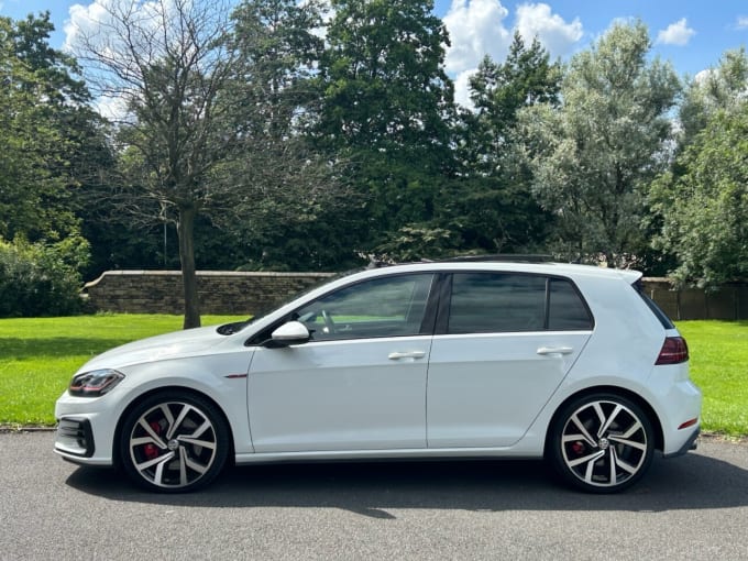 2025 Volkswagen Golf