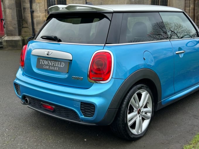 2025 Mini Hatch