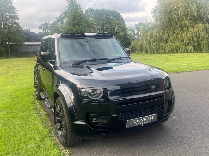 2025 Land Rover Defender
