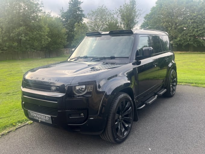 2025 Land Rover Defender