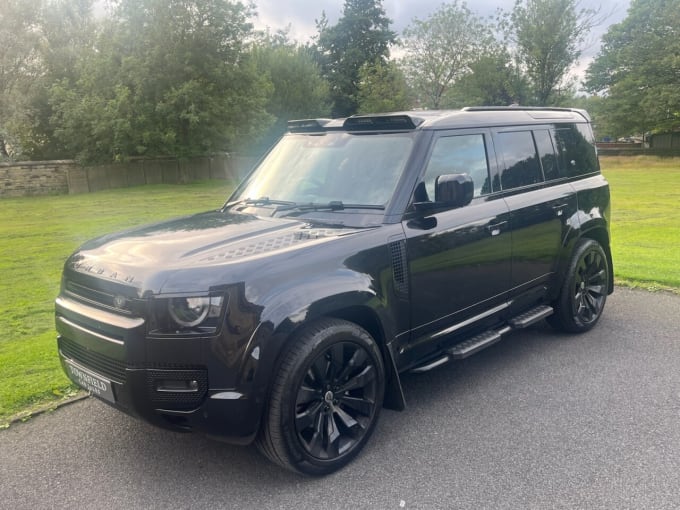 2025 Land Rover Defender