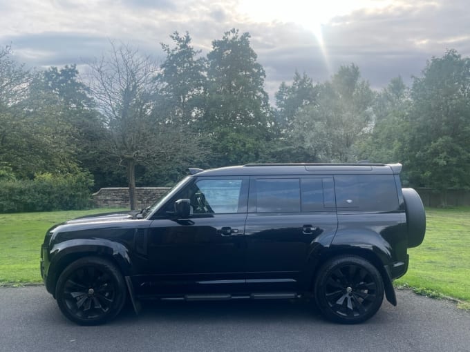 2025 Land Rover Defender
